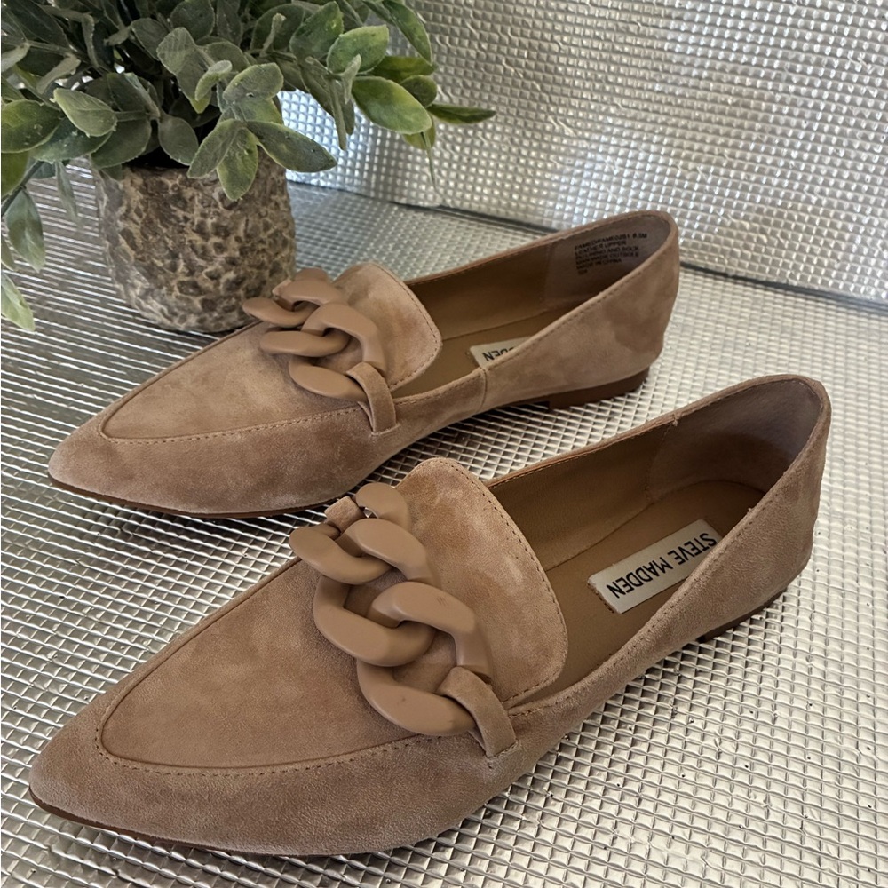Steve Madden Tan Leather Flats